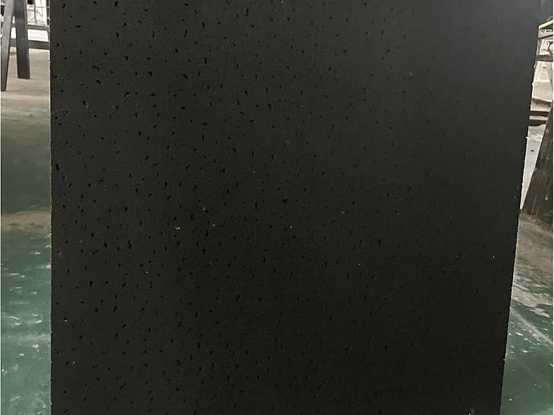 喷黑矿棉板